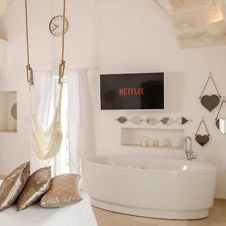 Bed & Breakfast Apulia Charming - Casa Rossa Perla E Corallo *