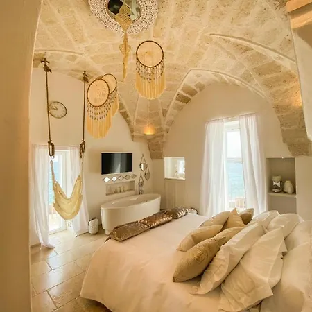 Bed & Breakfast Apulia Charming - Casa Rossa Perla E Corallo *