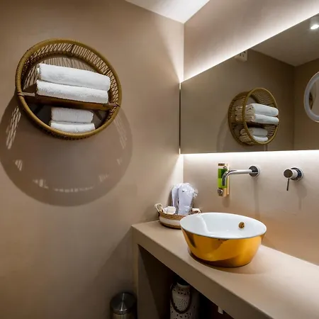 Apulia Charming - Casa Rossa Perla E Corallo 4*