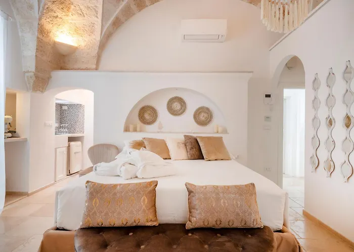 Apulia Charming - Casa Rossa Perla E Corallo לינה וארוחת בוקר 4*