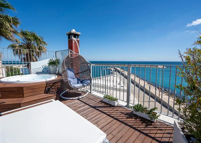 Apulia Charming - Casa Rossa Perla E Corallo 4*